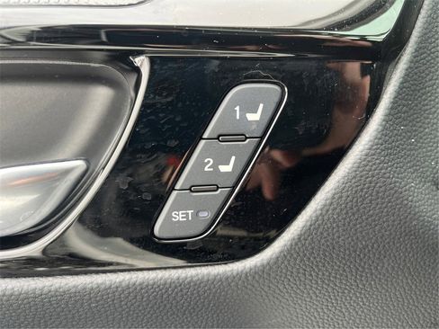 Used 2024 Honda CR-V EX-L image 52