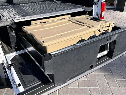 Used 2025 Ford Maverick XLT w/ Equipment Group 302A image 8