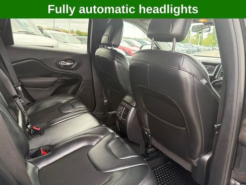 Used 2020 Jeep Cherokee Latitude Plus AWD/4WD image 40