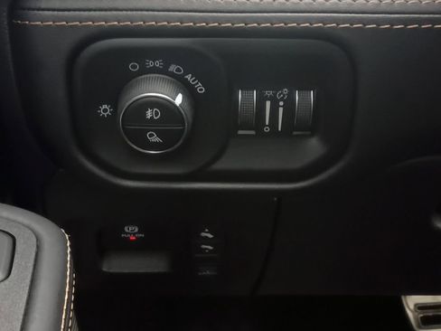 New 2026 RAM 1500 Tungsten AWD/4WD image 12