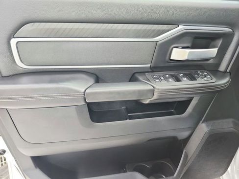 Used 2026 RAM 2500 Big Horn AWD/4WD image 36