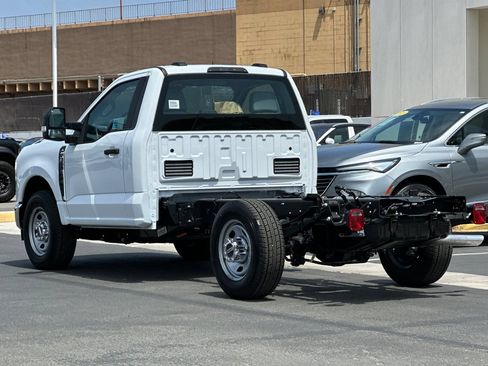 New 2026 Ford F350 XL w/ XL Chrome Package RWD image 5