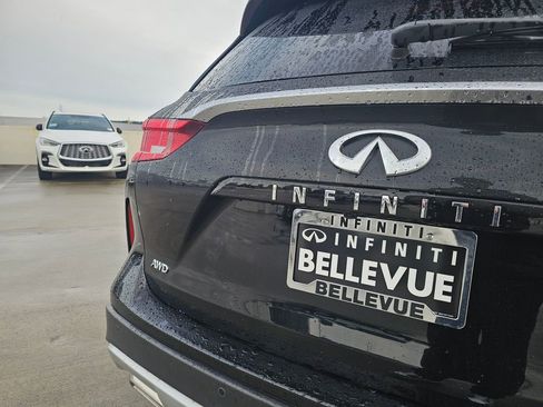 New 2025 INFINITI QX50 Pure image 15