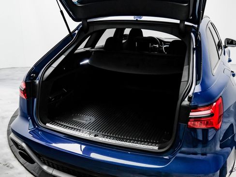 Used 2025 Audi RS 6 performance image 97