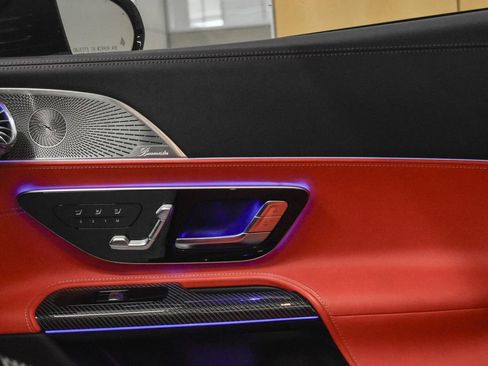 Certified 2022 Mercedes-Benz SL 63 AMG 4MATIC image 23