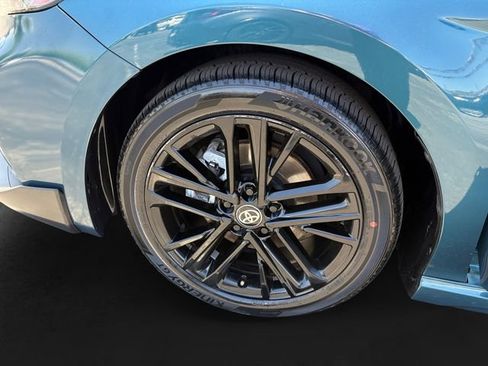 Certified 2025 Toyota Camry SE FWD image 11