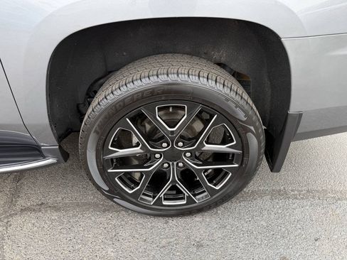 Used 2019 GMC Yukon XL SLT w/ Premium Edition AWD/4WD image 80