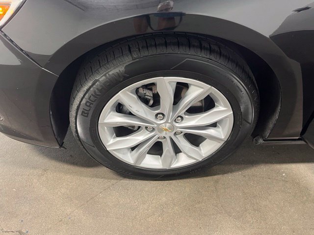 Used 2024 Chevrolet Malibu LT FWD image 31