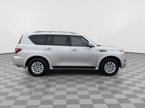 Used 2023 Nissan Armada SV image 8