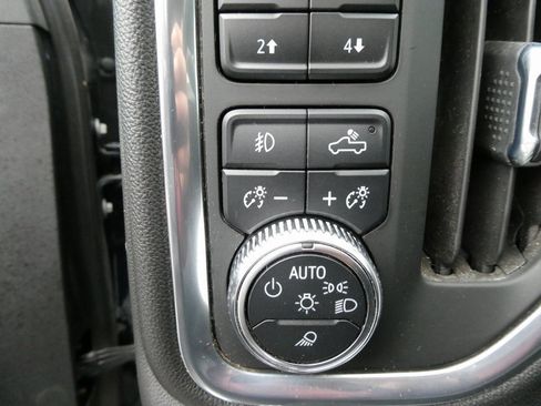 Certified 2022 GMC Sierra 1500 SLT w/ SLT Premium Plus Package image 25