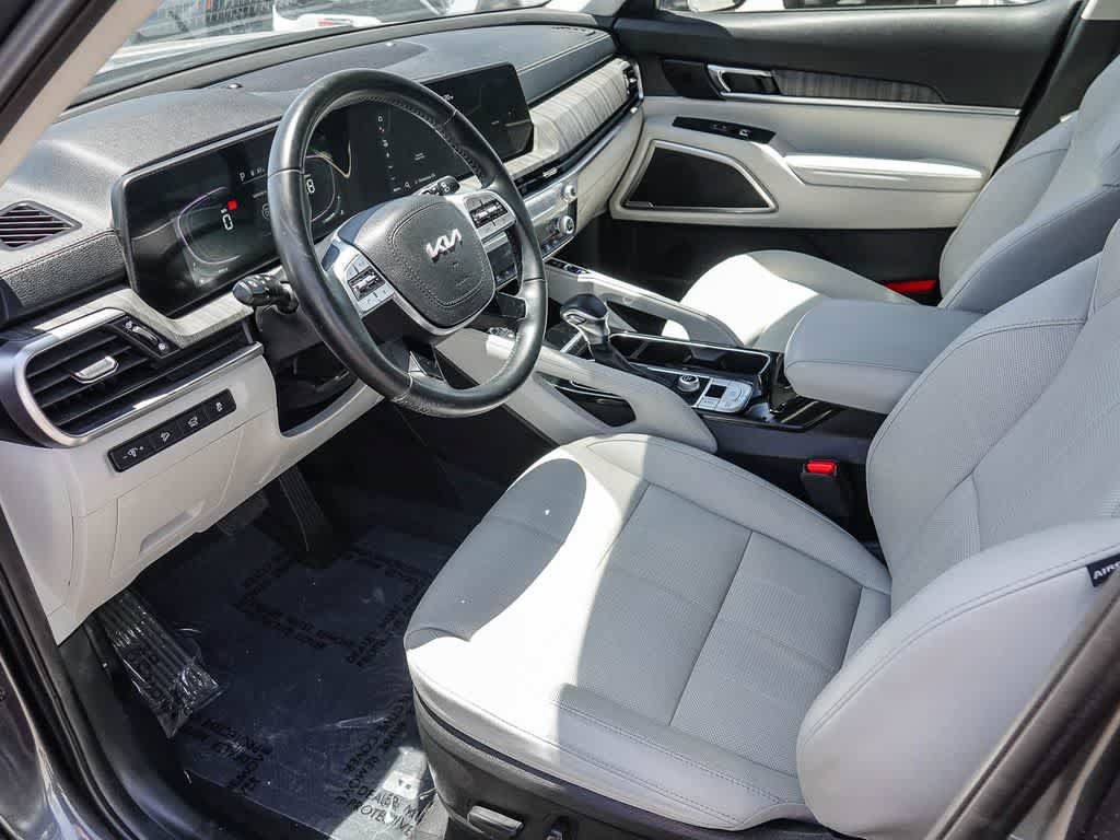 Used 2024 Kia Telluride EX FWD image 16