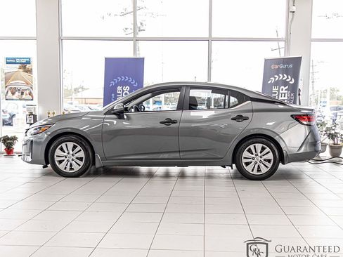 Used 2025 Nissan Sentra S FWD image 6