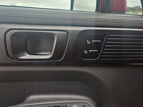 Used 2026 Hyundai Santa Fe Calligraphy image 16