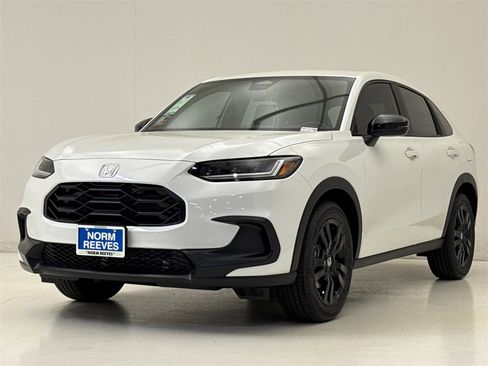 New 2026 Honda HR-V Sport image 2