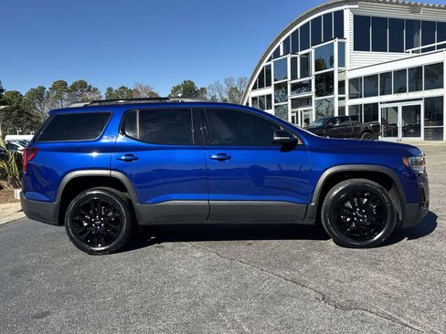 Used 2023 GMC Acadia SLE w/ Elevation Edition image 11