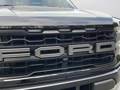 Used 2025 Ford F150 Raptor AWD/4WD image 32