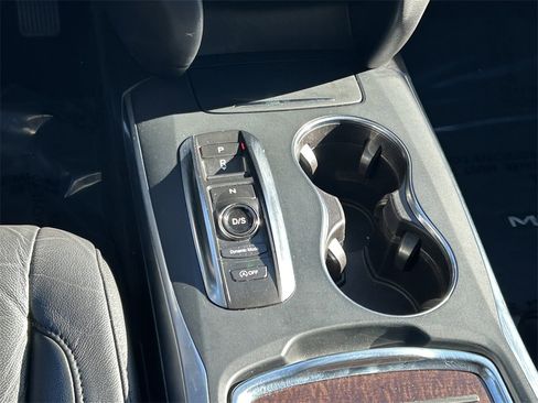 Used 2020 Acura MDX FWD image 21