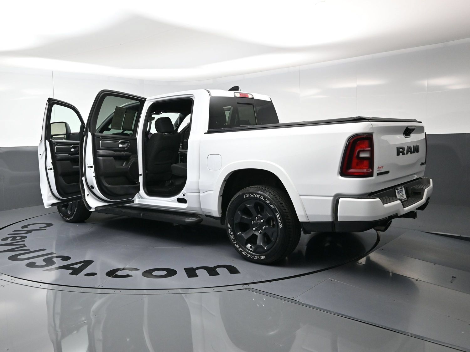 Used 2025 RAM 1500 Big Horn AWD/4WD image 28