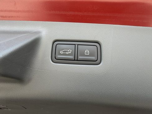 Used 2025 Hyundai Santa Fe Limited FWD image 42