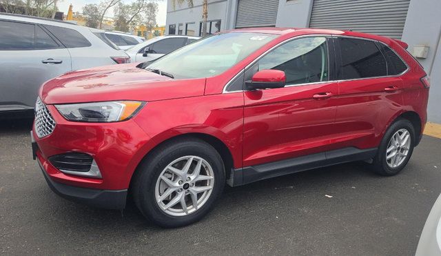 Used 2024 Ford Edge SEL AWD/4WD image 1