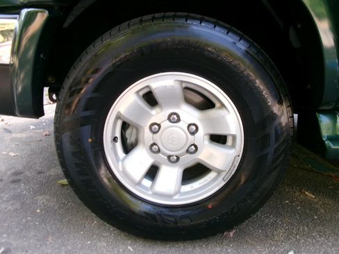 Used 2000 Toyota 4Runner SR5 image 59