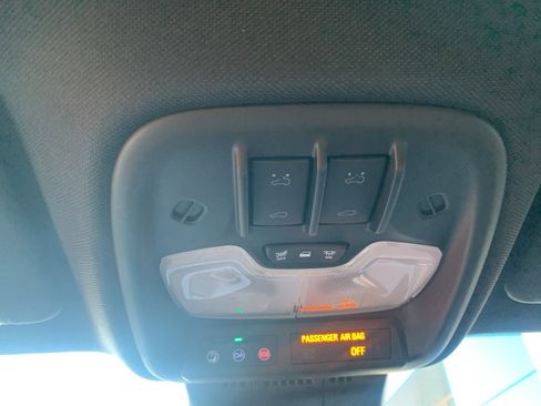 New 2025 Chevrolet Colorado Z71 w/ Midnight Edition image 38