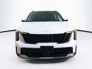 Used 2024 Kia Sorento SX video 3