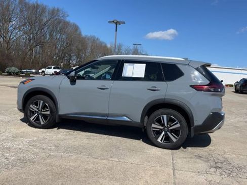 Used 2023 Nissan Rogue Platinum w/ Platinum Premium Package image 6