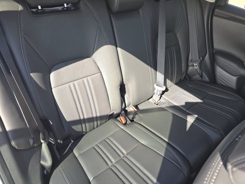 New 2026 Honda HR-V EX-L image 25