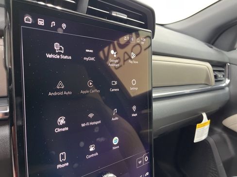 New 2026 GMC Terrain Elevation w/ Elevation Premium Package image 15