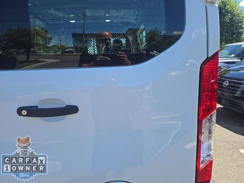 Used 2024 Ford Transit 250 Low Roof w/ Exterior Upgrade Package RWD image 11