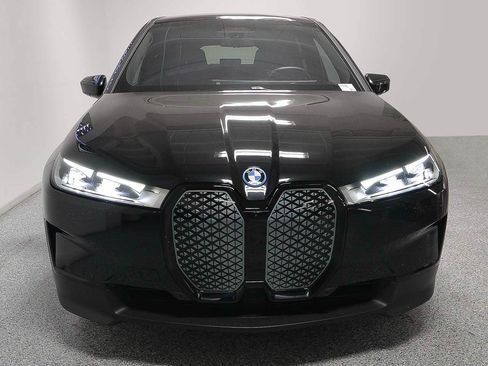 Used 2024 BMW iX xDrive50 w/ Premium Package AWD/4WD image 2