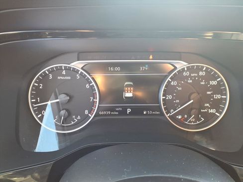 Used 2023 Nissan Pathfinder SL image 20