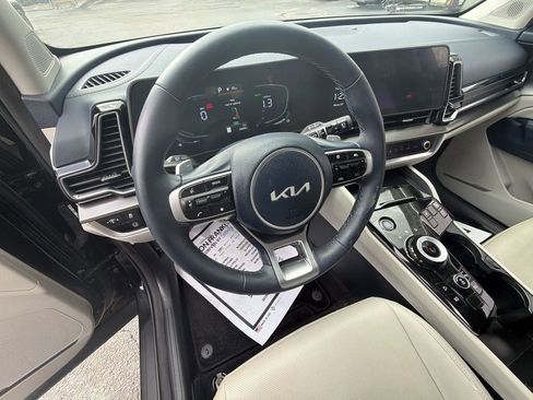 Used 2024 Kia Sportage EX image 20