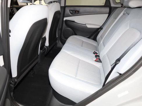 Used 2023 Hyundai Kona SEL image 19