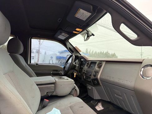 Used 2011 Ford F350 King Ranch image 9