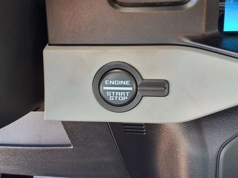 Used 2022 Ford Bronco Badlands AWD/4WD image 13