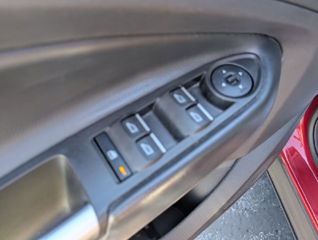Used 2019 Ford Escape Titanium AWD/4WD image 11