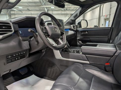 Used 2024 Toyota Tundra Platinum image 16