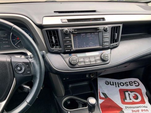 Used 2016 Toyota RAV4 XLE FWD image 6
