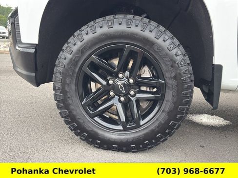 Used 2022 Chevrolet Silverado 1500 LT Trail Boss AWD/4WD image 28