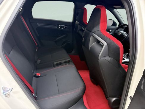 Used 2025 Honda Civic Type R image 23
