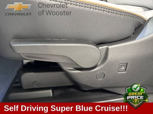 New 2026 Chevrolet Traverse High Country w/ LPO, Floor Liner Package AWD/4WD image 40