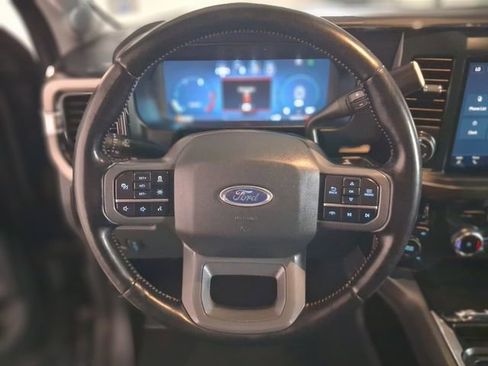Used 2023 Ford F250 Lariat w/ Lariat Ultimate Package AWD/4WD image 18