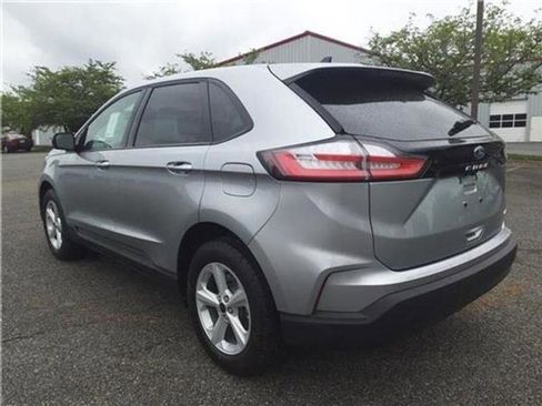 Used 2024 Ford Edge SE image 50