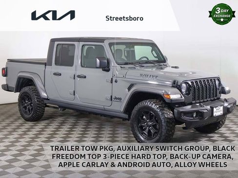Used 2022 Jeep Gladiator Sport image 1