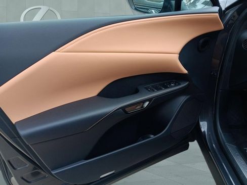 Used 2026 Lexus RX 350 Premium image 8