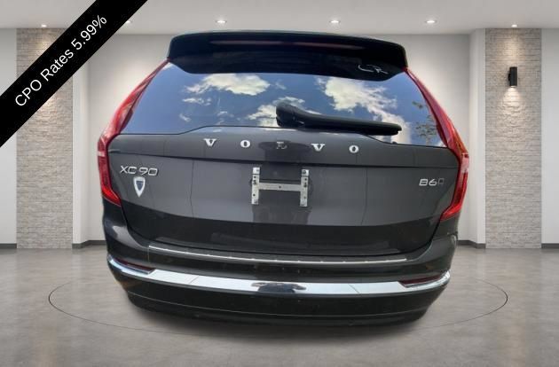 Used 2024 Volvo XC90 B6 Plus AWD/4WD image 12