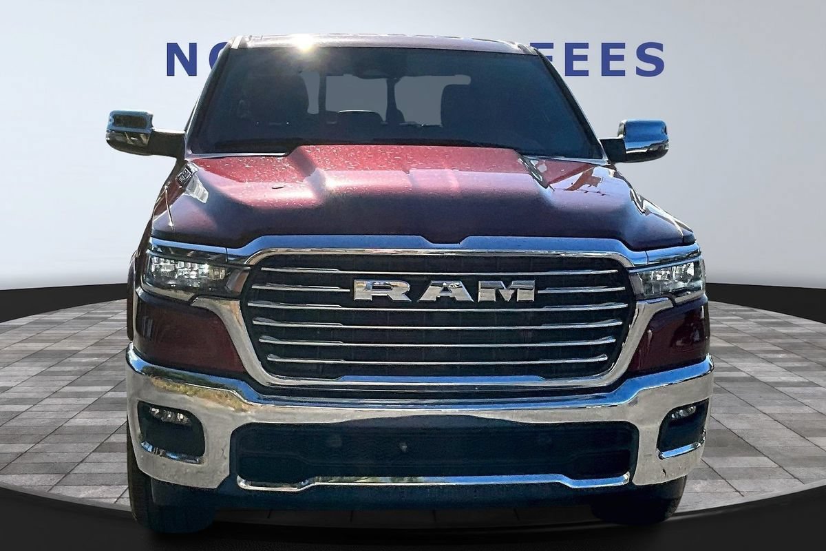 Used 2025 RAM 1500 Laramie AWD/4WD image 2