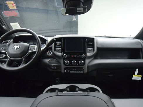 New 2026 RAM 5500 Tradesman AWD/4WD image 38